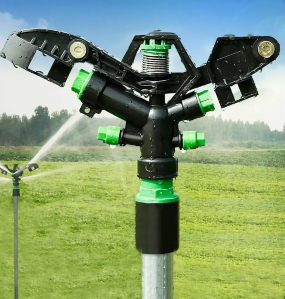 Plastic Sprinkler 1'' Female 5Nozzle