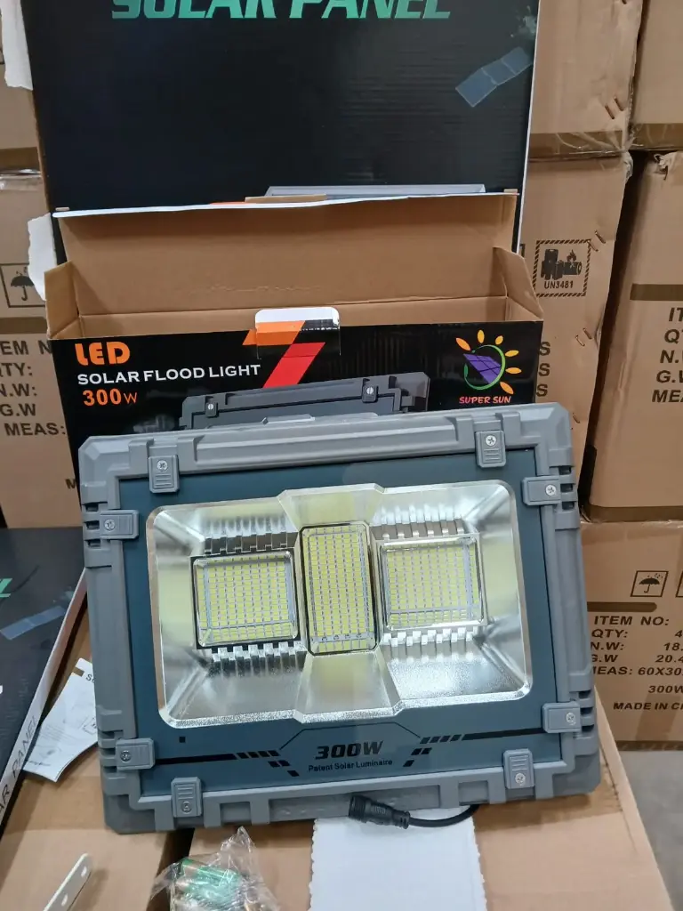 Solar Floodlight 300 Watts